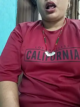 bhabhi-lovely online show from April 29, 2026, 2:26 am