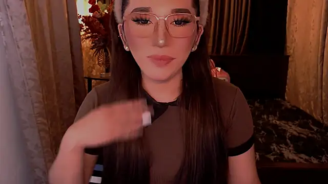 Snapshot of Precious_RoseDollxxx chatting on June 11, 2026, 11:14 pm Precious RoseDollxxx online show from June 11, 2026, 11:14 pm