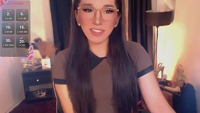 Snapshot of Precious_RoseDollxxx chatting on June 15, 2026, 6:48 am Precious RoseDollxxx online show from June 15, 2026, 6:48 am