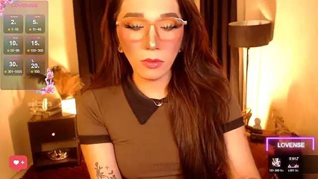 Snapshot of Precious_RoseDollxxx chatting on July 10, 2026, 7:45 am Precious RoseDollxxx online show from July 10, 2026, 7:45 am