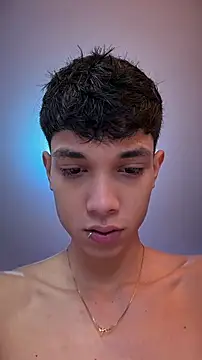 RoughDiamond  online show from April 15, 2026, 1:18 pm