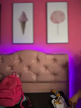 Snapshot of Tessa_LS chatting on April 10, 2026, 1:38 pm Tessa LS online show from April 10, 2026, 1:38 pm