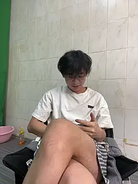 Snapshot of titi-999 chatting on July 17, 2026, 11:06 am titi-999 online show from July 17, 2026, 11:06 am