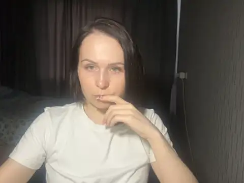 Snapshot of Hopefully_ chatting on May 28, 2026, 6:54 am Hopefully online show from May 28, 2026, 6:54 am