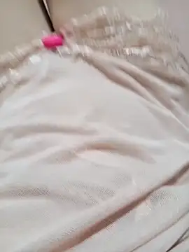 Suri-sexywett online show from April 9, 2026, 11:32 pm