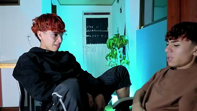 Ryan y tony online show from April 15, 2026, 1:56 am