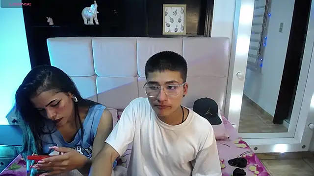 Tony 1  online show from April 14, 2026, 3:12 am