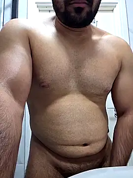 Snapshot of massivecumerr chatting on May 8, 2026, 12:16 am massivecumerr online show from May 8, 2026, 12:16 am