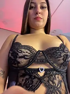 Snapshot of RossieSmith1 chatting on July 1, 2026, 12:07 pm RossieSmith1 online show from July 1, 2026, 12:07 pm