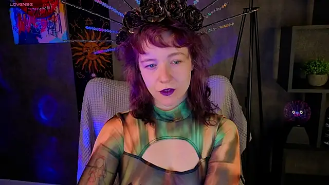 Ricki Bloom online show from July 18, 2026, 1:10 am