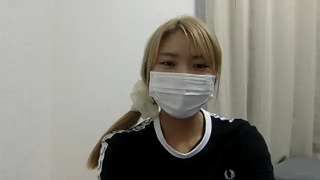  Misa misako  online show from April 23, 2026, 11:31 am