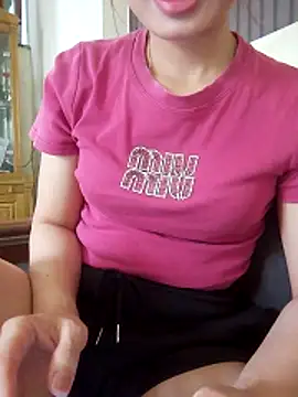 Snapshot of Rio274 chatting on April 13, 2026, 1:11 am Rio274 online show from April 13, 2026, 1:11 am