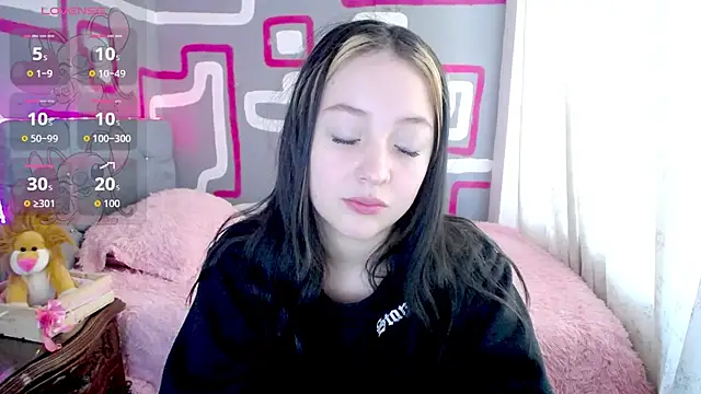 Snapshot of vero_doll12 chatting on April 20, 2026, 2:20 pm vero doll12 online show from April 20, 2026, 2:20 pm