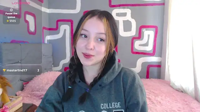 Snapshot of vero_doll12 chatting on May 7, 2026, 1:05 pm vero doll12 online show from May 7, 2026, 1:05 pm