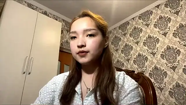 CordieCarone online show from April 14, 2026, 3:40 pm