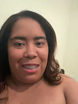 Snapshot of Tainesilva chatting on April 29, 2026, 5:30 pm Tainesilva online show from April 29, 2026, 5:30 pm