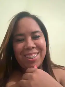 Snapshot of Tainesilva chatting on May 15, 2026, 3:46 am Tainesilva online show from May 15, 2026, 3:46 am