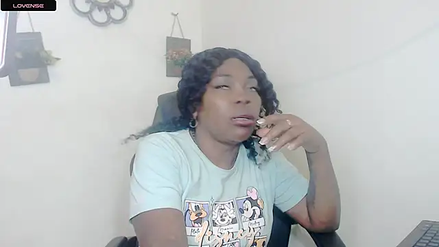 Snapshot of hotbrunettecasandra chatting on November 14, 2025, 2:43 am hotbrunettecasandra online show from November 14, 2025, 2:43 am