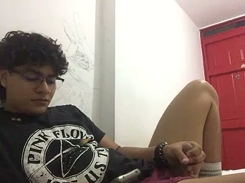 xhecho uzumaki online show from June 3, 2026, 4:04 am