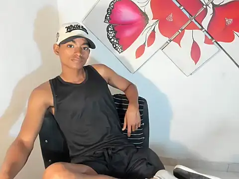 Snapshot of ozunabigcock chatting on April 13, 2026, 6:52 am ozunabigcock online show from April 13, 2026, 6:52 am