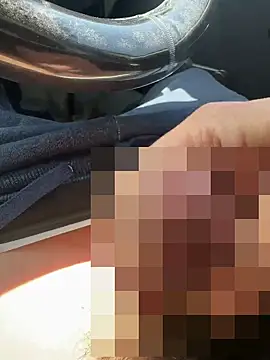 ryo Jokeryo online show from April 11, 2026, 4:28 am