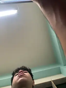 tobiasxhot online show from April 11, 2026, 5:34 am