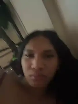 slutty aki online show from June 19, 2026, 1:43 am