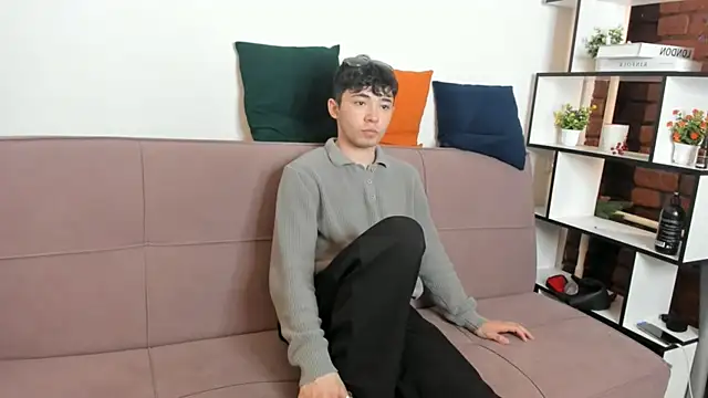 VelarMotion online show from April 13, 2026, 9:37 am