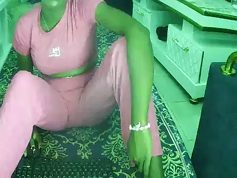 Thandolwethu08 online show from April 11, 2026, 5:06 pm