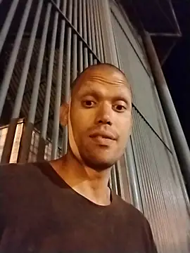 Snapshot of 20vorak20 chatting on April 16, 2026, 1:06 am 20vorak20 online show from April 16, 2026, 1:06 am