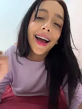 Snapshot of milakitti chatting on June 20, 2026, 5:21 am milakitti online show from June 20, 2026, 5:21 am
