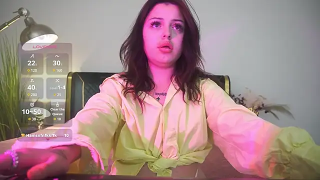 SinfulKittenn online show from July 5, 2026, 6:15 pm