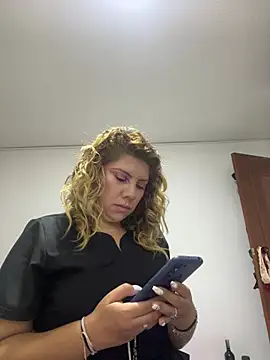 viictoria moncada online show from July 3, 2026, 1:56 am