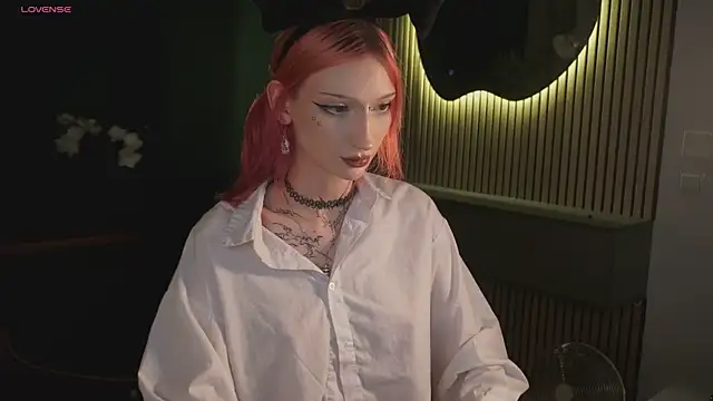 vamp ray online show from July 11, 2026, 8:55 pm