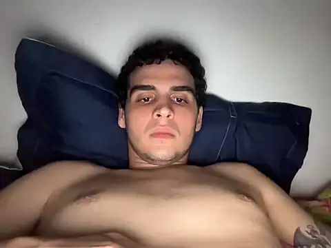 mateo-lins6 online show from April 14, 2026, 6:36 pm