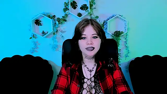 Snapshot of nikki_kiss_ chatting on June 15, 2026, 8:27 am nikki kiss online show from June 15, 2026, 8:27 am