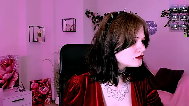 Snapshot of nikki_kiss_ chatting on August 3, 2026, 9:04 am nikki kiss online show from August 3, 2026, 9:04 am