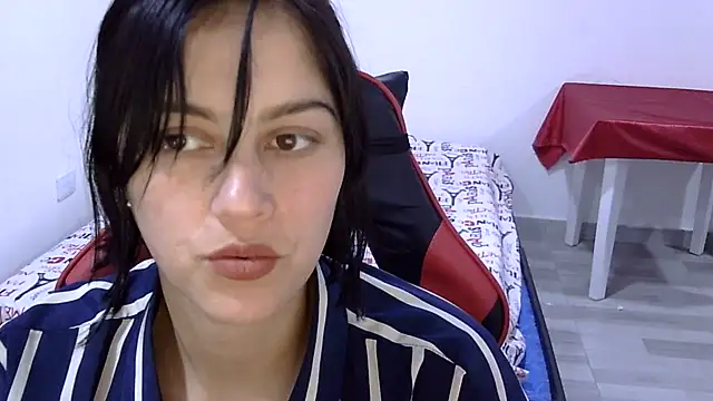 Snapshot of Bandida553 chatting on July 24, 2026, 11:58 pm Bandida553 online show from July 24, 2026, 11:58 pm