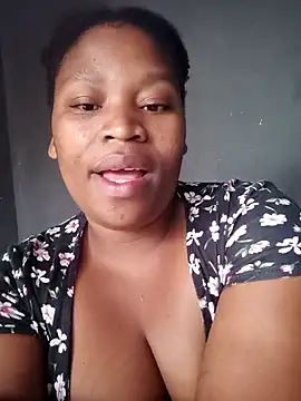 Snapshot of Diva-girl1 chatting on June 13, 2026, 8:23 am Diva-girl1 online show from June 13, 2026, 8:23 am