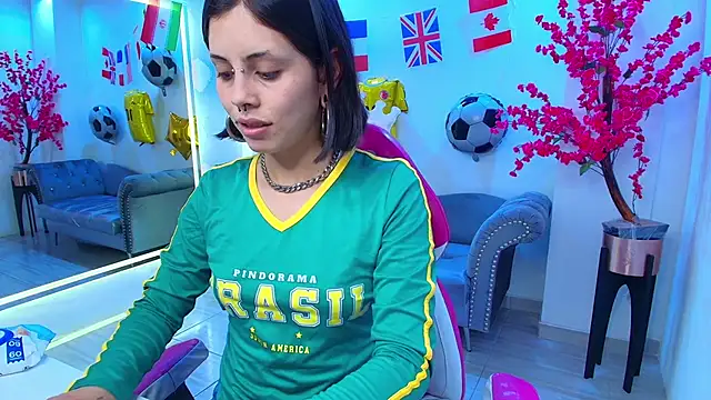 Patme queen online show from June 16, 2026, 7:27 pm