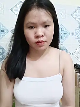 Snapshot of Seraphinahh chatting on May 30, 2026, 8:22 am Seraphinahh online show from May 30, 2026, 8:22 am