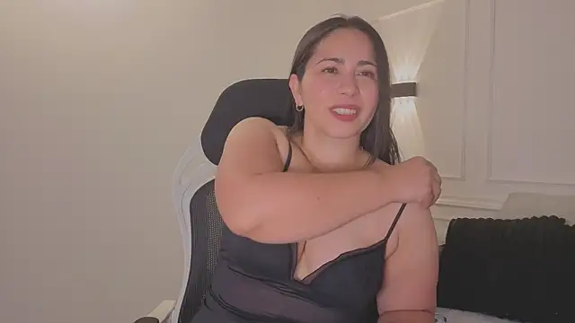 Snapshot of valeriavg chatting on June 3, 2026, 11:35 am valeriavg online show from June 3, 2026, 11:35 am