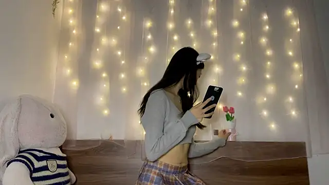 Snapshot of shy_pink_doll chatting on May 15, 2026, 3:08 pm shy pink doll online show from May 15, 2026, 3:08 pm