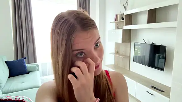 Snapshot of doana_bebriti chatting on July 3, 2026, 10:10 am doana bebriti online show from July 3, 2026, 10:10 am