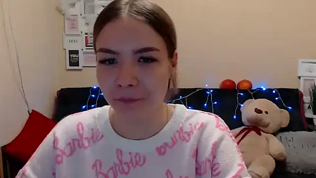 Snapshot of KaiTrum chatting on April 25, 2026, 3:42 pm KaiTrum online show from April 25, 2026, 3:42 pm