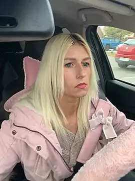 barbiplaymate online show from March 10, 2025, 8:59 am