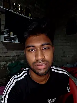 Snapshot of Indian-_boy chatting on May 10, 2026, 1:44 am Indian- boy online show from May 10, 2026, 1:44 am