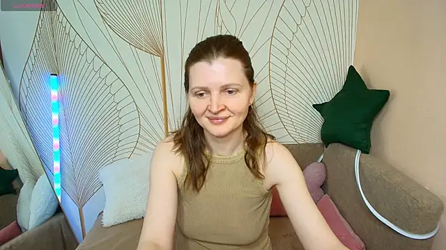 Snapshot of Liza__Evans chatting on May 4, 2026, 2:07 am Liza Evans online show from May 4, 2026, 2:07 am
