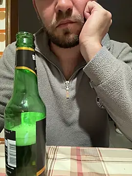 sKizzo69  online show from April 17, 2026, 8:56 pm