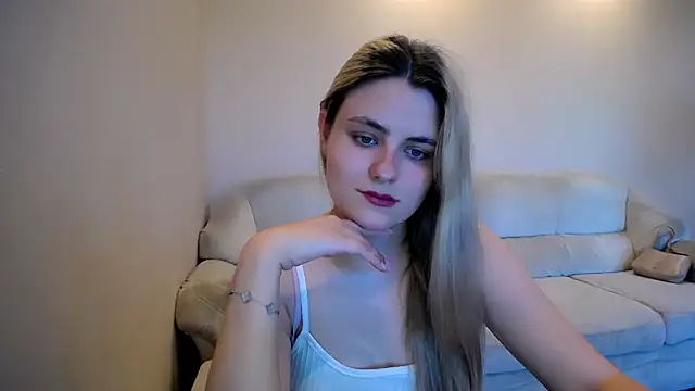 Snapshot of _shy_sabrina__ chatting on June 15, 2026, 2:52 pm shy sabrina online show from June 15, 2026, 2:52 pm